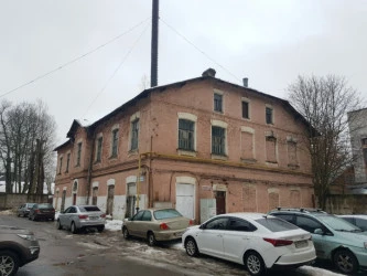 Имущественный комплекс коммерческого назначения в п. Понтонный